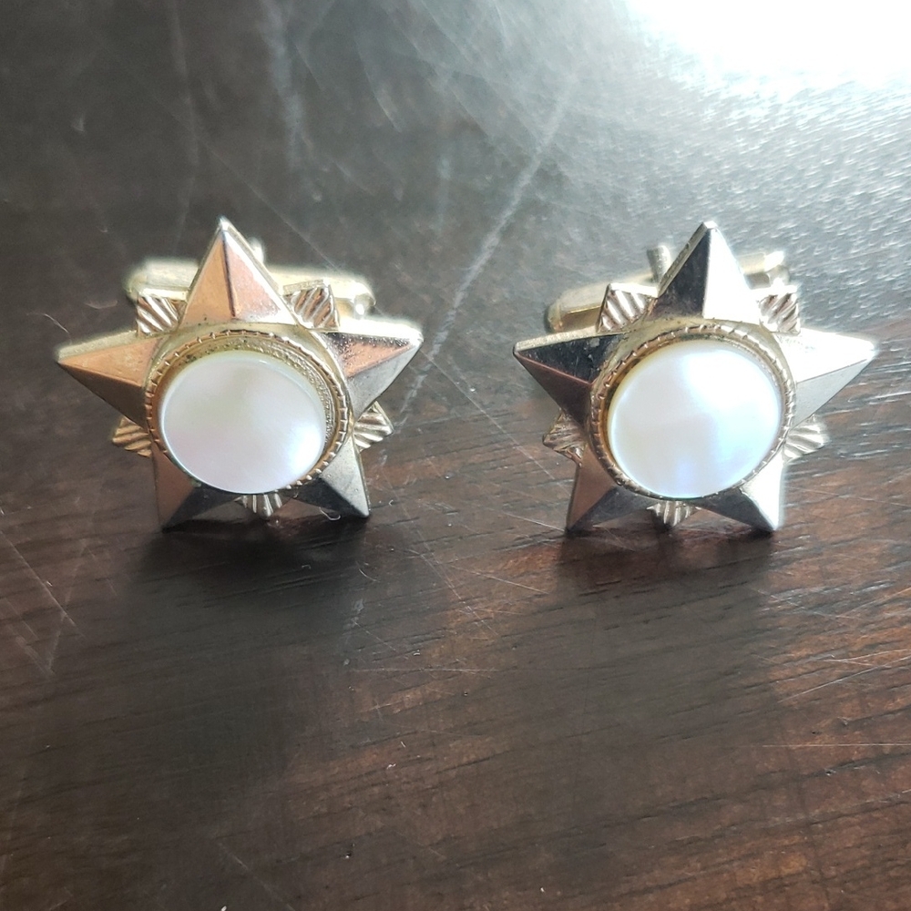 Starburst Mother of Pearl Cufflinks - Silver Tone